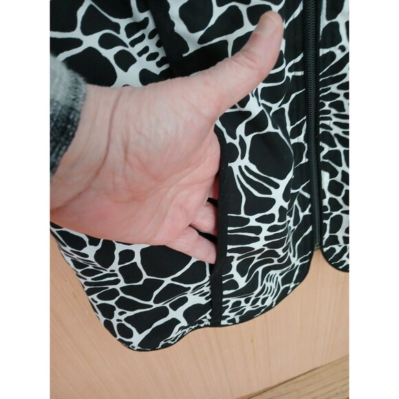 Women's Cow Print Vest Zip Up Front Pockets Collared - Picture 3 of 7